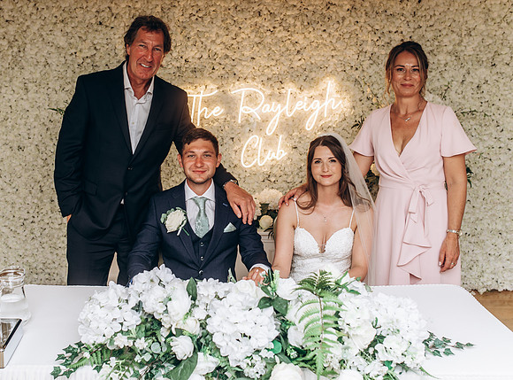 Luke & Catherine (133)