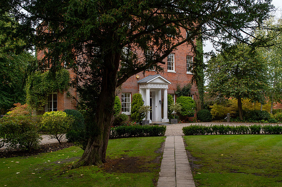 Mulberry house