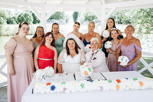 Pauline & Holly (109)