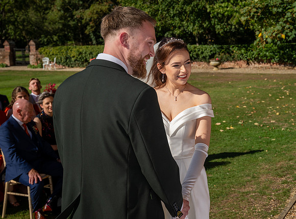 Nathan & Tilly (121)
