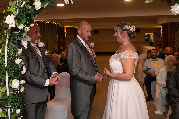 Mark & Sharon (116)