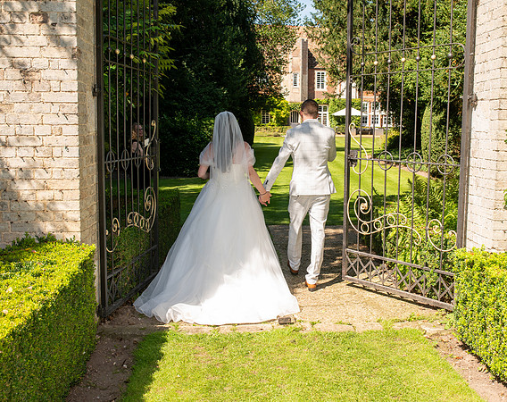 Chris & Kerri (272 of 697)