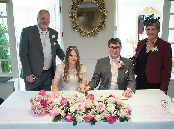 Ricki & Helen-9448-Edit