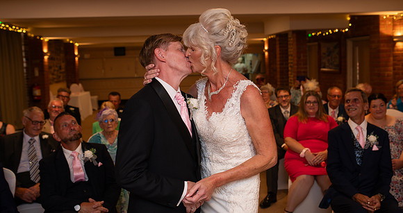 Kevin & Lisa (96)