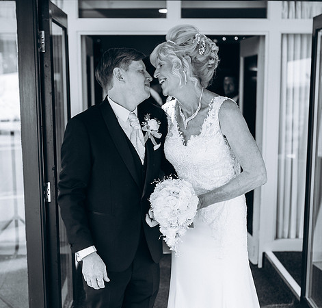 Kevin & Lisa (122)