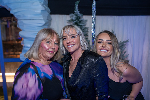 NYE (56)