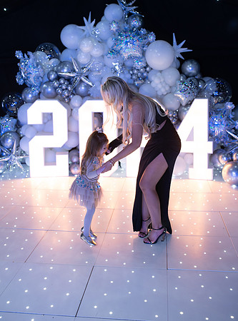 NYE (103)