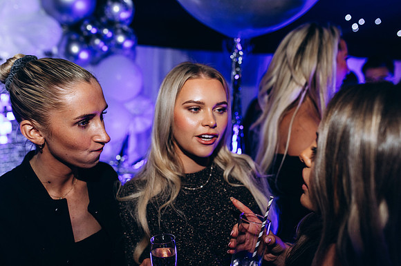 NYE (152)