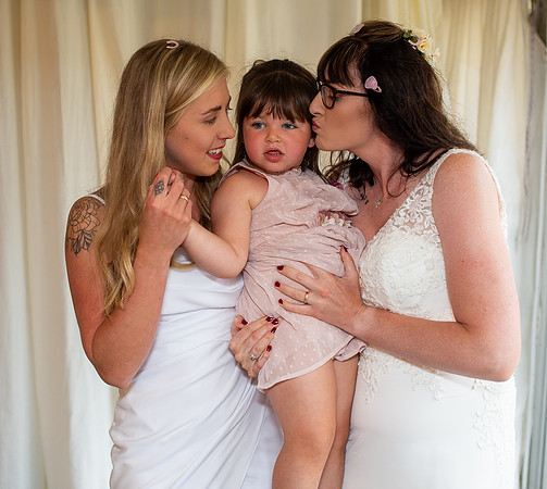 Megan & Hannah (85)