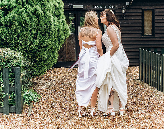 Megan & Hannah (102)